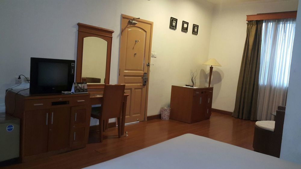 Hotel Harapan Makasar Exteriér fotografie